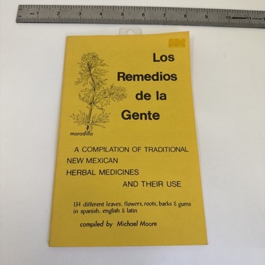 Los Remedios de la Gente 1977 first edition